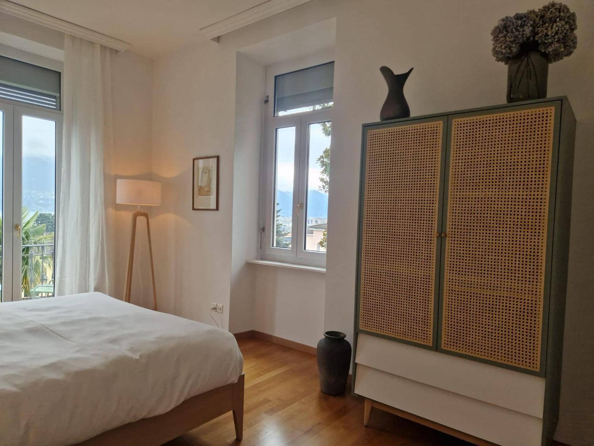 Magnolia - High Standing Floor * Locarno